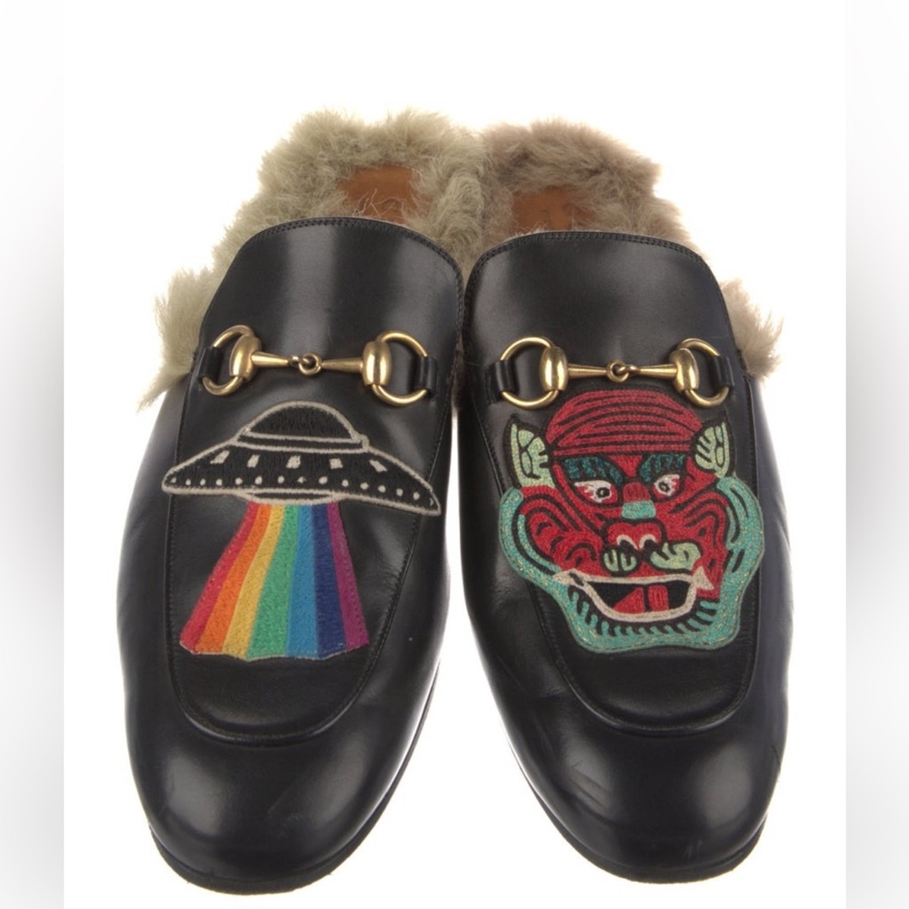 RARE GUCCI Princetown leather Embroidered UFO Fur Slip On Mules IT9 US10